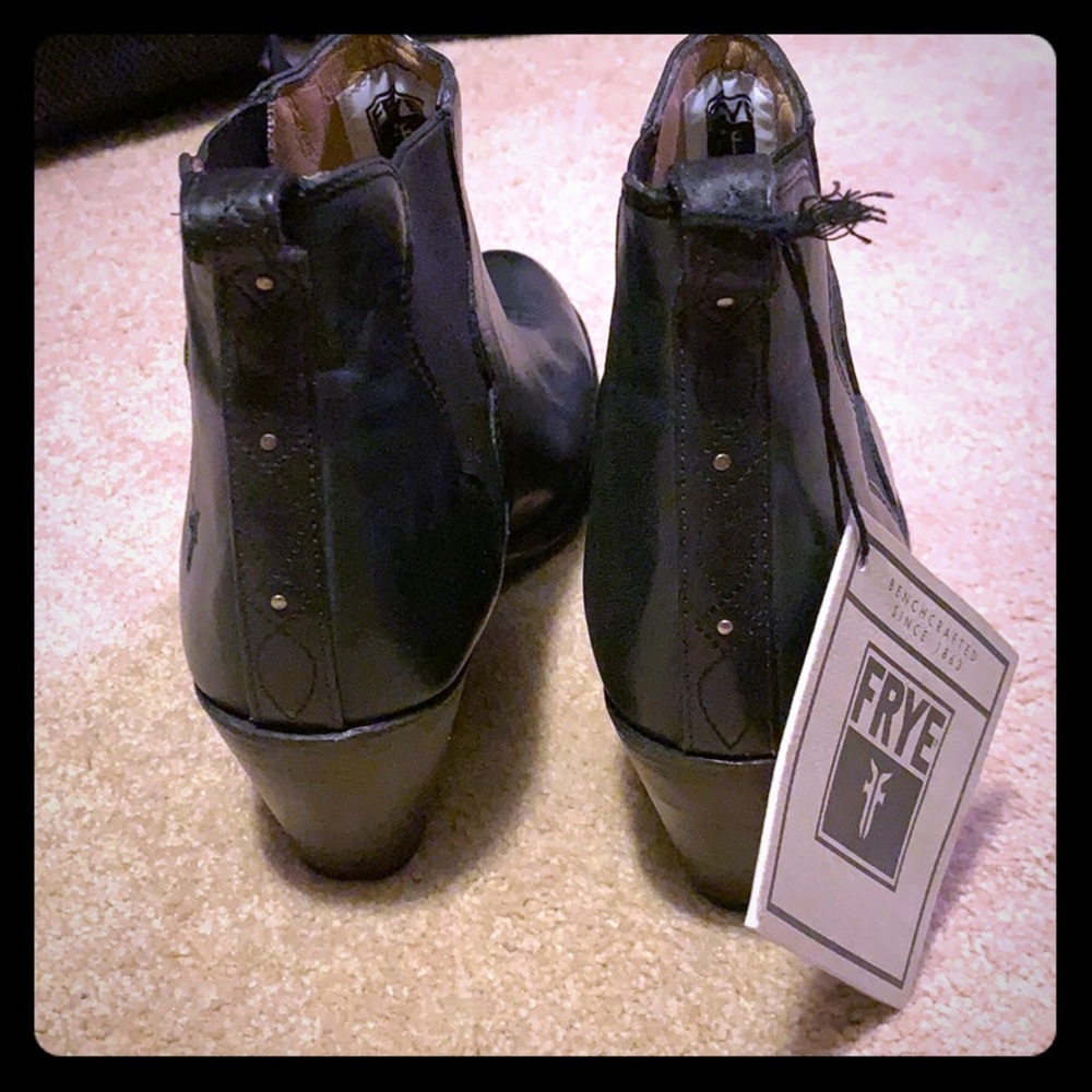 NWT Frye Leather Booties